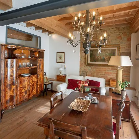 L'antico Teatro Terranuova Bracciolini
